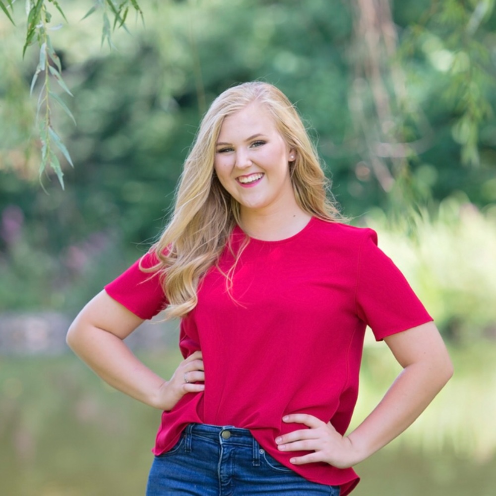 Meet your Posher, Emma